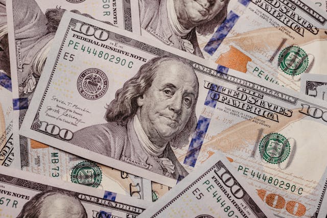 Fed Rate Cuts Expected, But Benefits May Be Uneven Across Economy